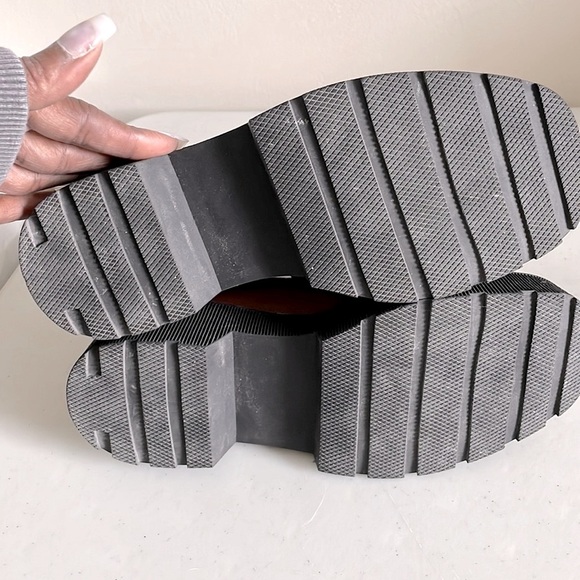 Steve Madden Loafers *Worn Once* - Picture 9 of 10